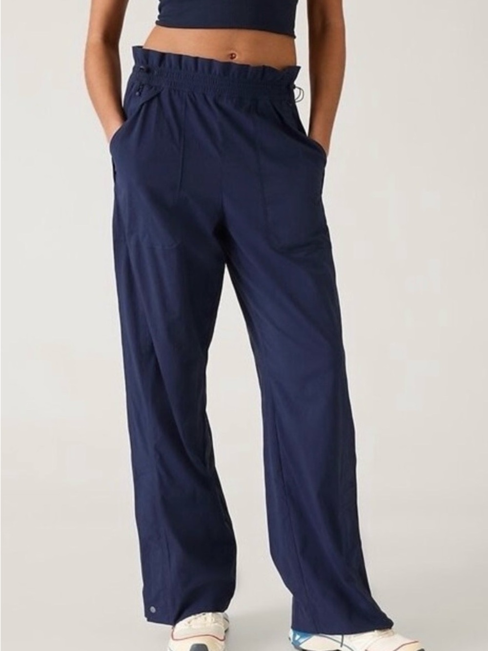 Athleta Navy Trekkie Parachute High Rise Elastic Waist Zipper Hem Pants
